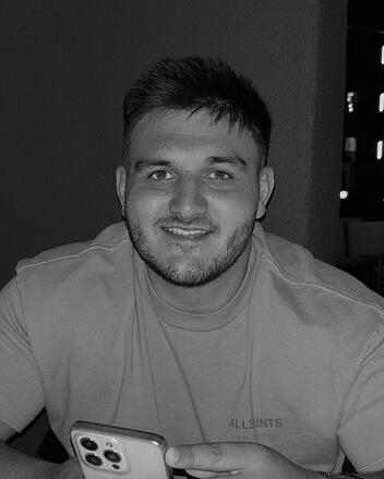 Luke Garnett